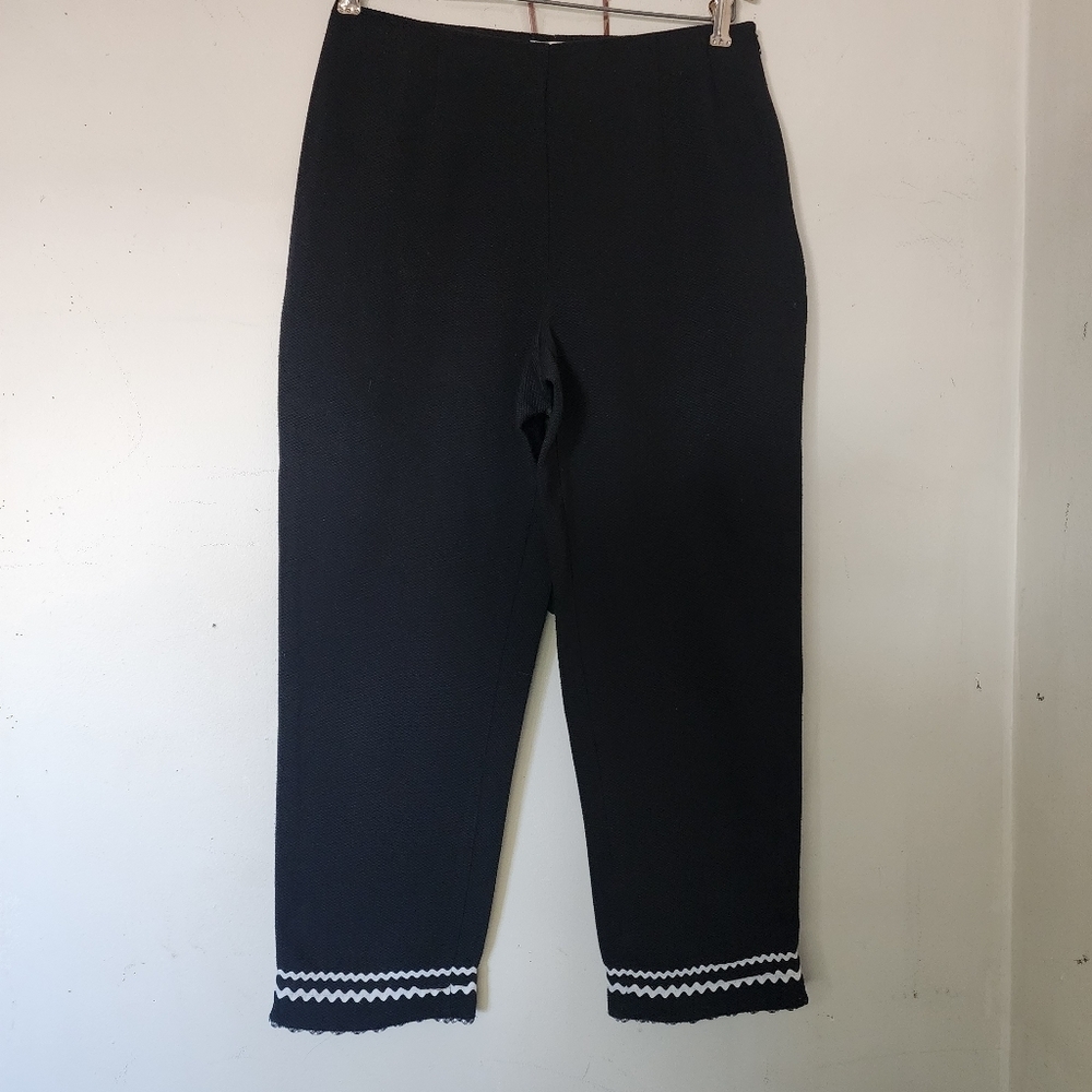 Talbots Black Cropped Capri Pants with White Trim